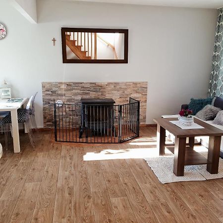 Apartament Deja Vu-Bieszczady Устшики-Дольне Экстерьер фото